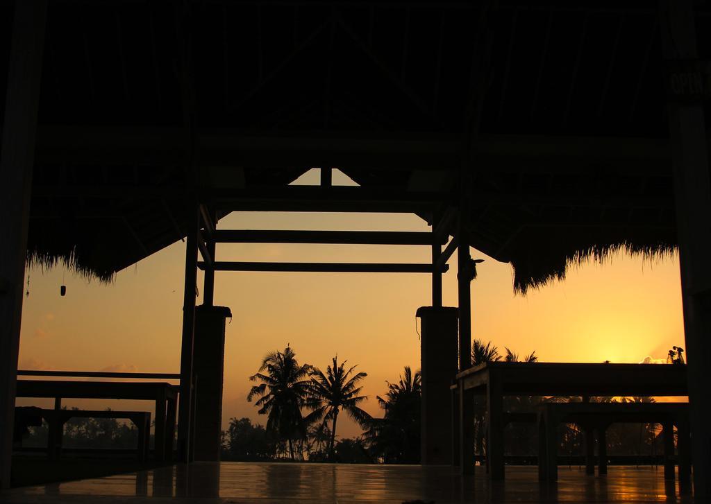 Barn N Bunk Hotel Payangan Exterior foto